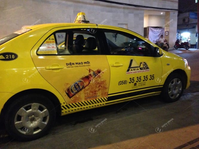 Quảng cáo tràn cánh cửa Taxi Nệm Kim Cương