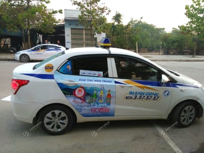 Quảng cáo trên xe taxi Thành Công tại Thừa Thiên Huế