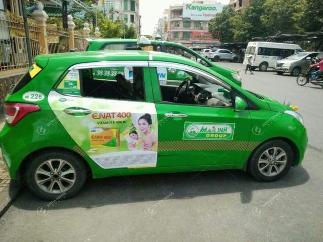quảng cáo trên xe taxi Mai Linh tại Quảng Bình