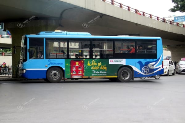 Quảng cáo trên xe bus toàn quốc - FE CREDIT