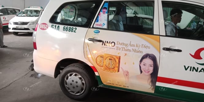 quang cao taxi vinasun tphcm mega2018 11 ssm