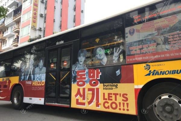 Quảng cáo xe bus tại Hà Nội và hình thức quảng cáo leo kính die-cut ấn tượng