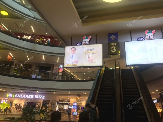 Thi công hộp đèn quảng cáo tại Vạn Hạnh Mall cho TMV Á Âu