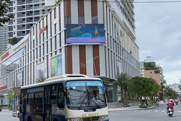 màn hình led quảng cáo ngoài trời tại Nha Trang