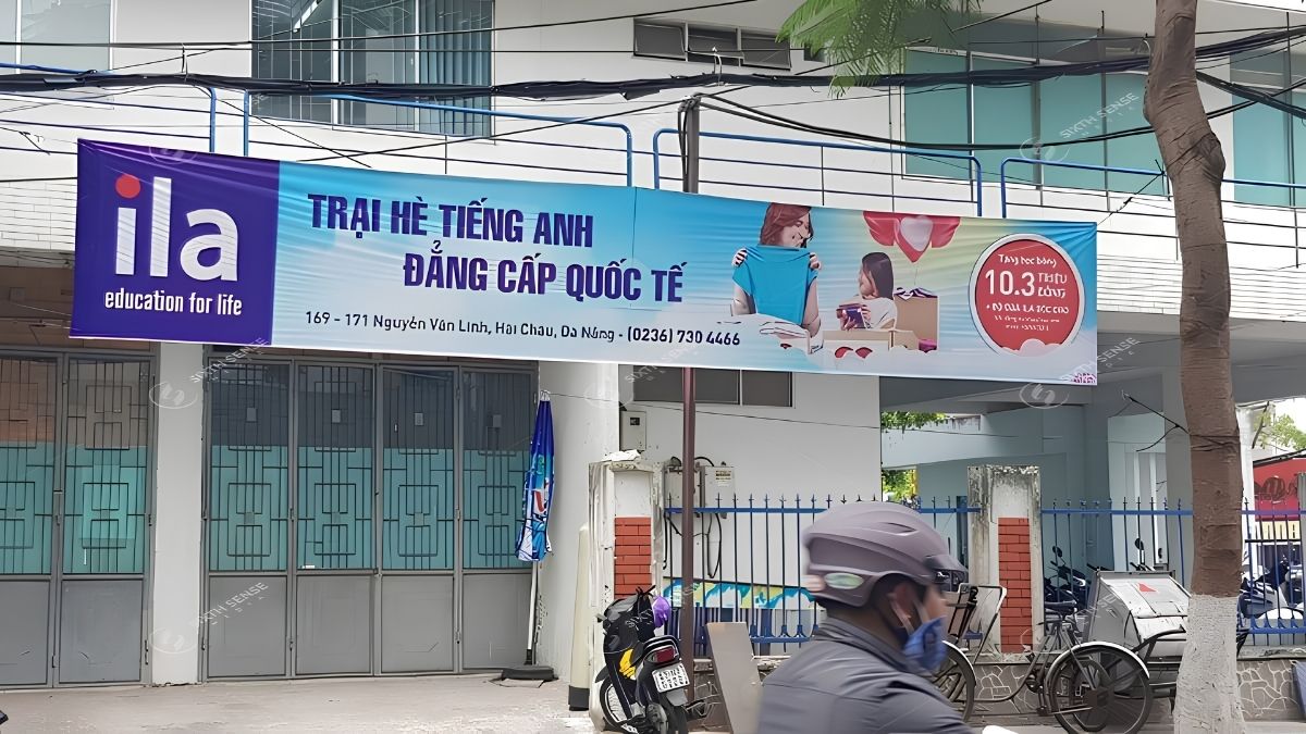 Phướn Là Gì? Các Loại, Kích Thước Và Chất Liệu Của Phướn Quảng Cáo 9 Quy định treo phướn cần được lưu ý về số lượng, thời gian, kích thước và thủ tục trước khi triển khai. (Nguồn: SSM)