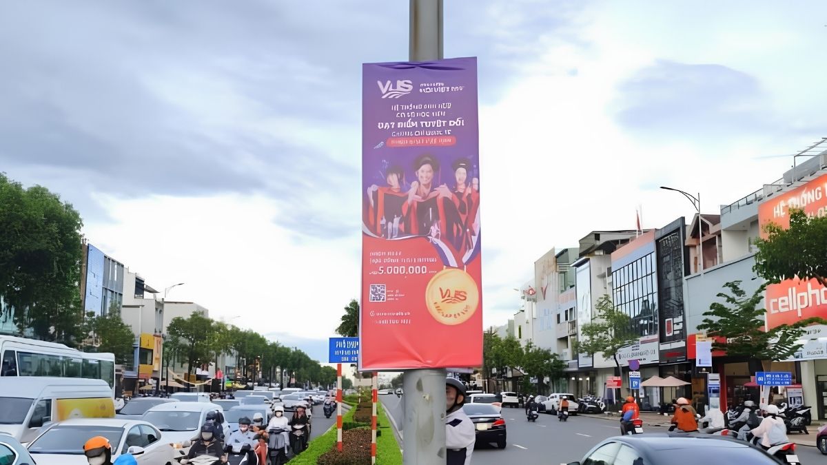 Nhầm đơn vị cm, m và pixel dễ khiến kích thước banner ngang sai lệch khi thiết kế (Ảnh: Dự án SSM)