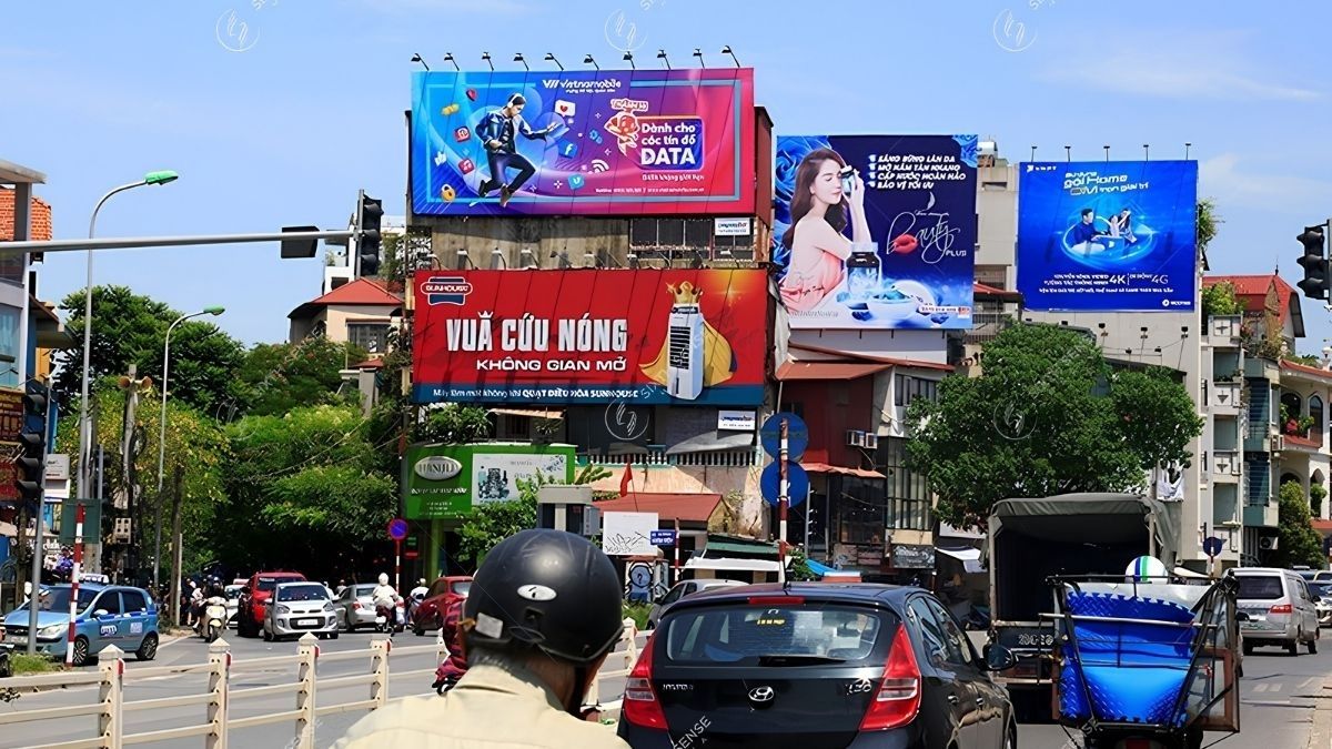 gia thue billboard 9